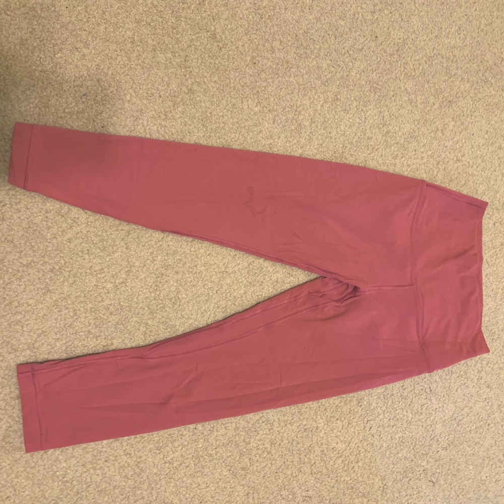 Lululemon cropped leggings